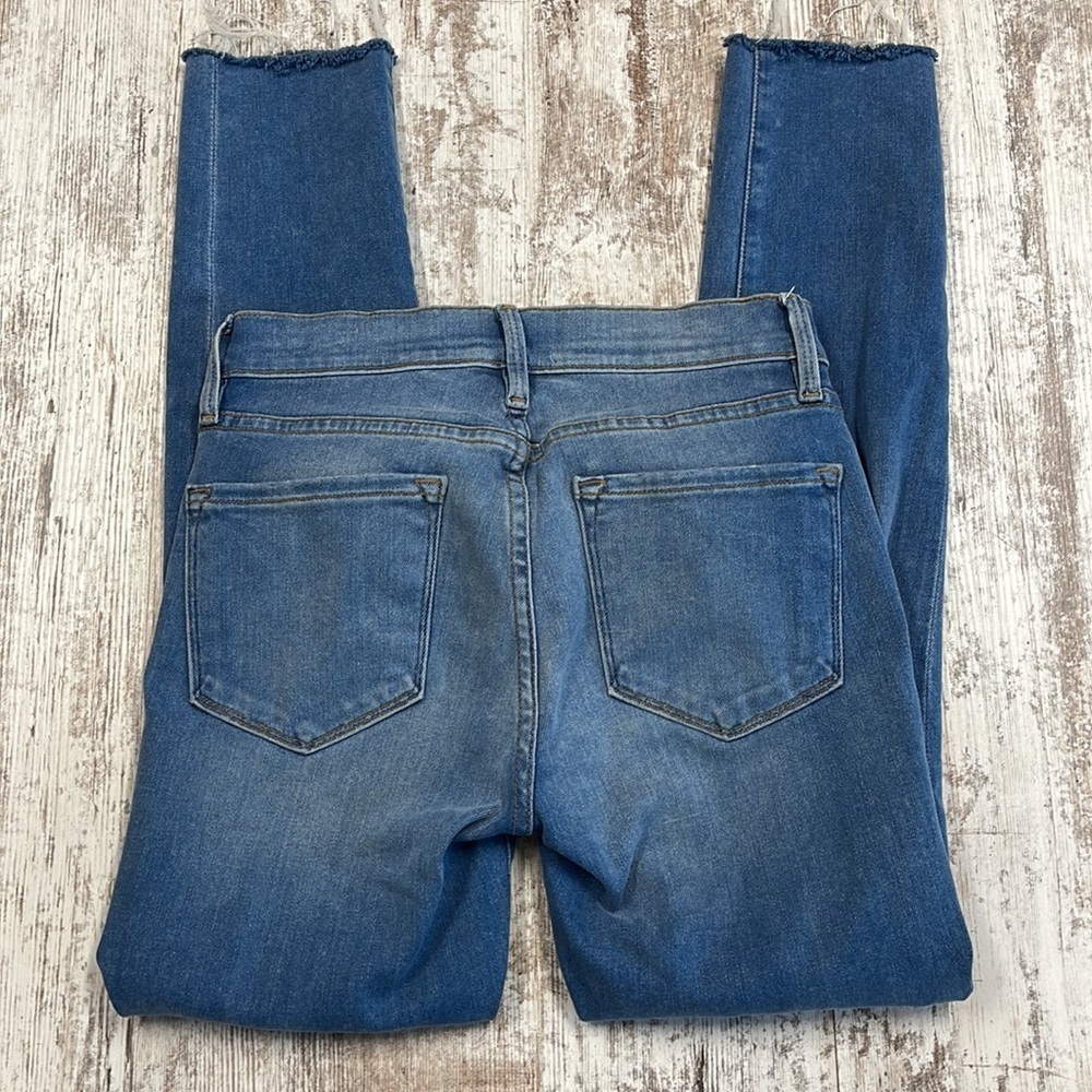 Frame Denim Distressed Le Skinny De Jeanne Crop Jeans In Stanwell Wash Size 25 - Picture 11 of 11